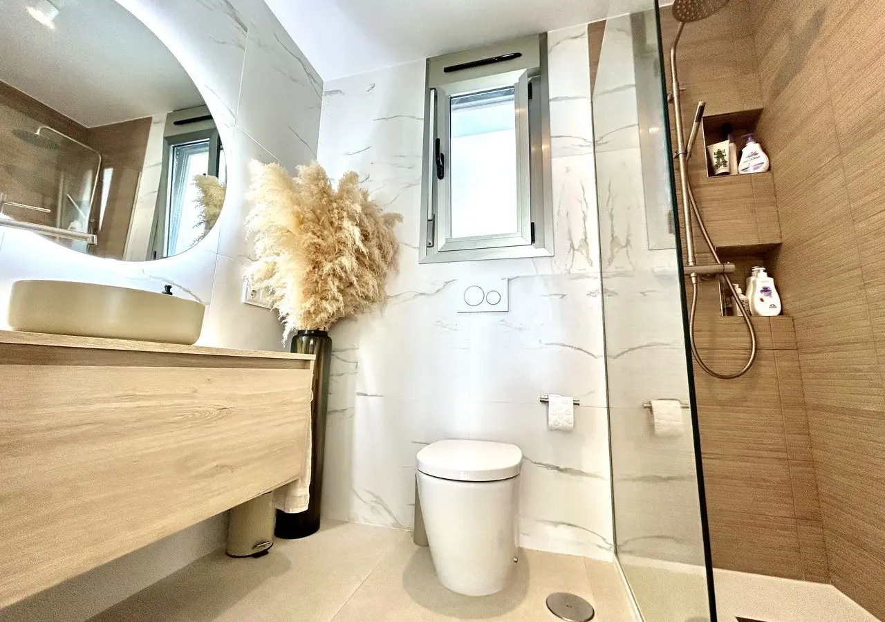 4-bedroom Villa In San Miguel De Salinas, Spain (256 M²)