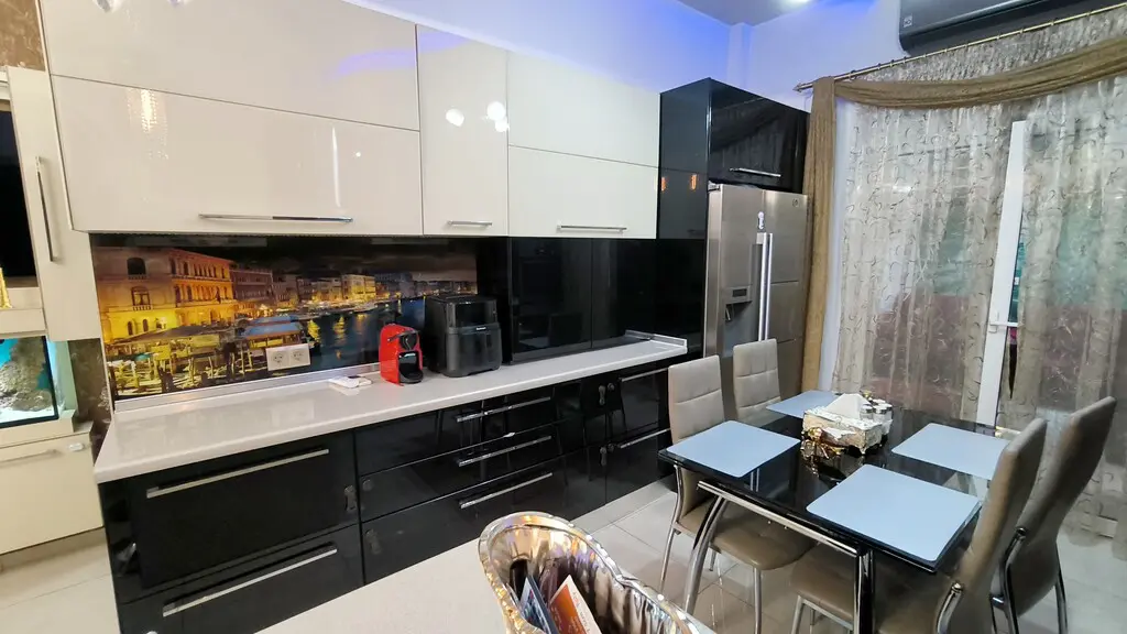 Flat Of 90 M² On The Olympic Coast