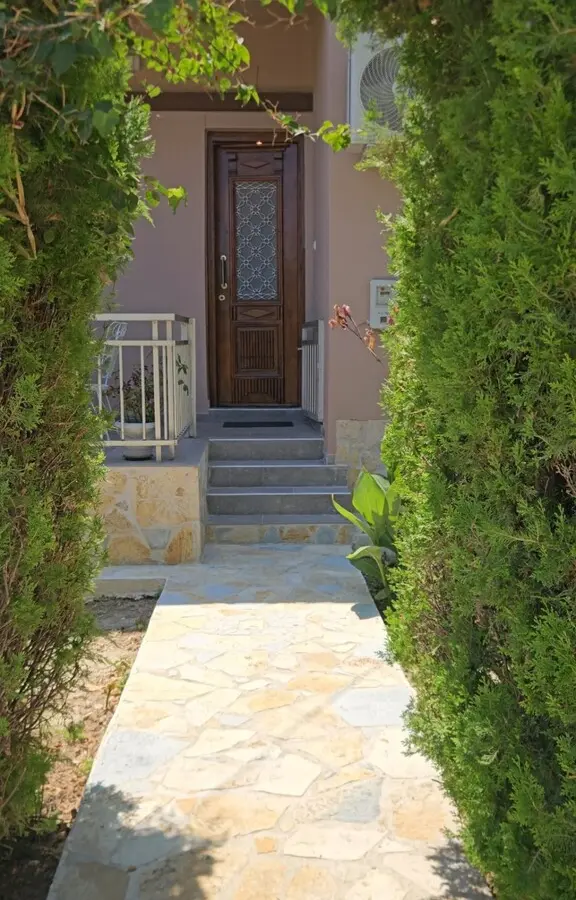 2-bedroom Detached House In Xilokastro, Greece (85 M²)