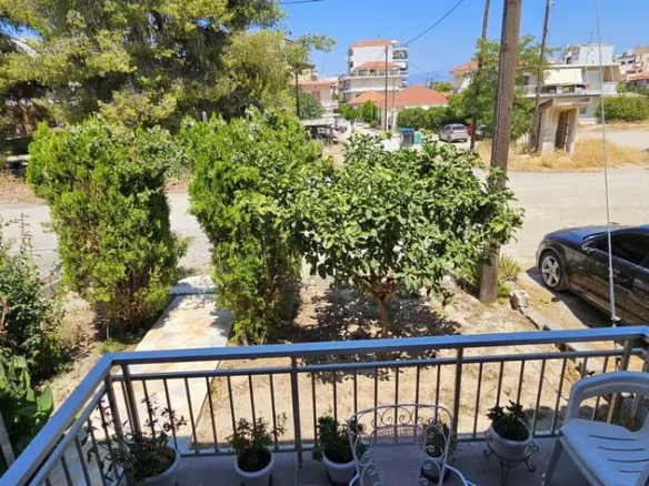 2-bedroom Detached House In Xilokastro, Greece (85 M²)