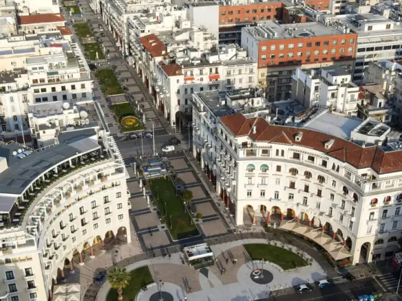 Flat In Center Of Thessaloniki, Greece (15 M²)