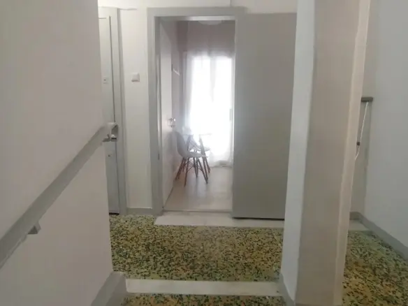 Flat In Center Of Thessaloniki, Greece (15 M²)