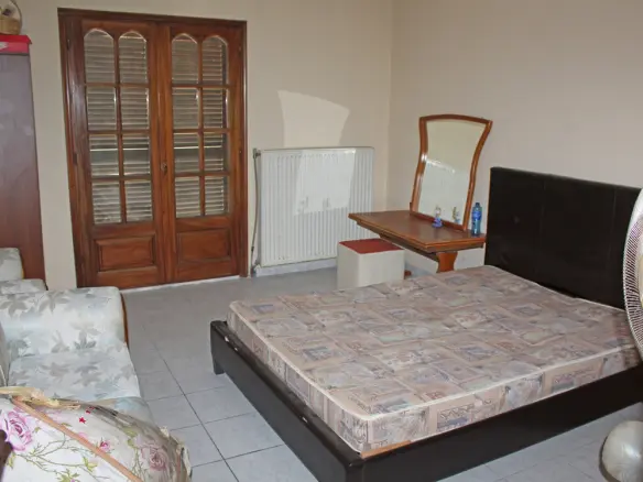3-bedroom Flat In Paralia, Greece (156 M²)