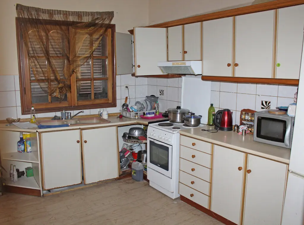 3-bedroom Flat In Paralia, Greece (156 M²)