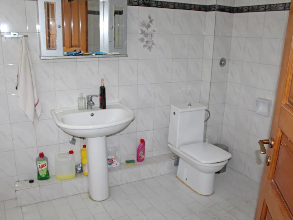 3-bedroom Flat In Paralia, Greece (156 M²)