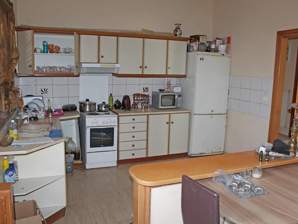 3-bedroom Flat In Paralia, Greece (156 M²)