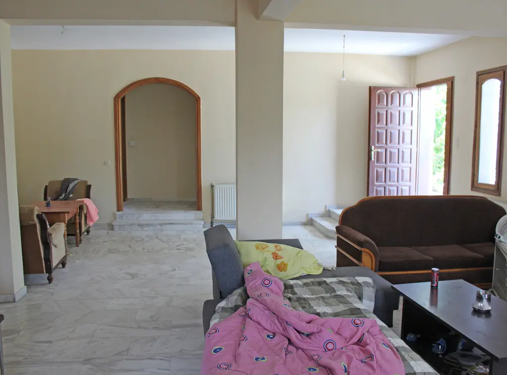 3-bedroom Flat In Paralia, Greece (156 M²)
