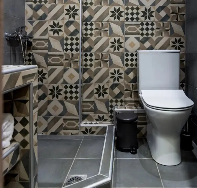Flat In Center Of Thessaloniki, Greece (224 M²)