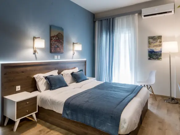 Flat In Center Of Thessaloniki, Greece (224 M²)