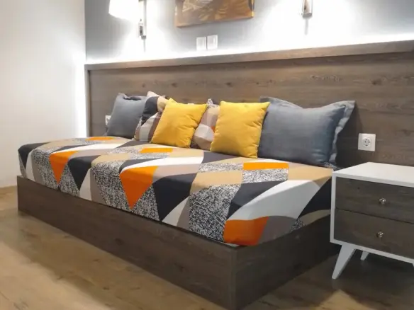 Flat In Center Of Thessaloniki, Greece (224 M²)