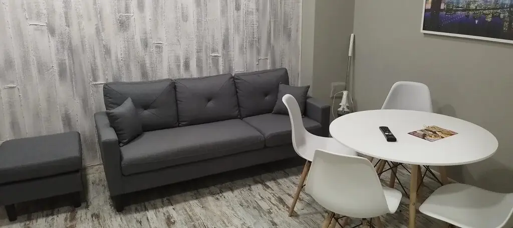 Flat In Center Of Thessaloniki, Greece (224 M²)