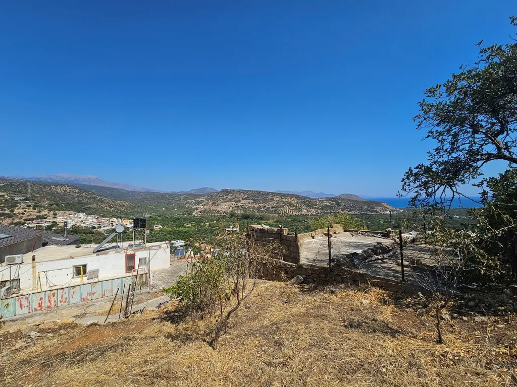 Land In Agios Nikolaos, Greece