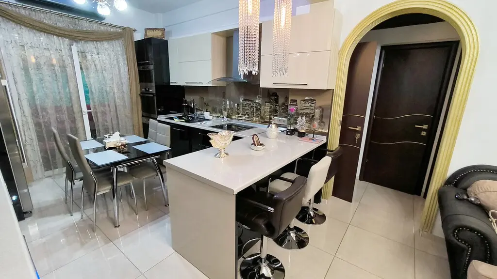 Flat Of 90 M² On The Olympic Coast
