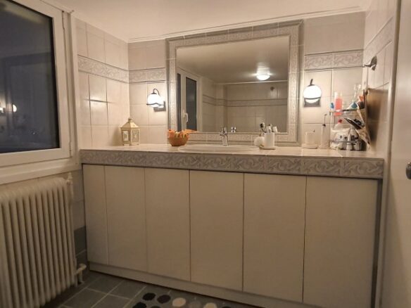 Duplex Apartment Of 115 M² With 2 Bedrooms, 1 Bathroom, Balcony, Fitted Wardrobes, Equipped Kitchen, Air Conditioning.