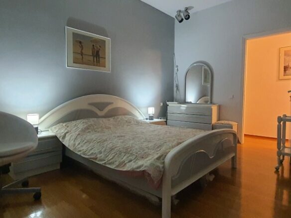 Duplex Apartment Of 115 M² With 2 Bedrooms, 1 Bathroom, Balcony, Fitted Wardrobes, Equipped Kitchen, Air Conditioning.