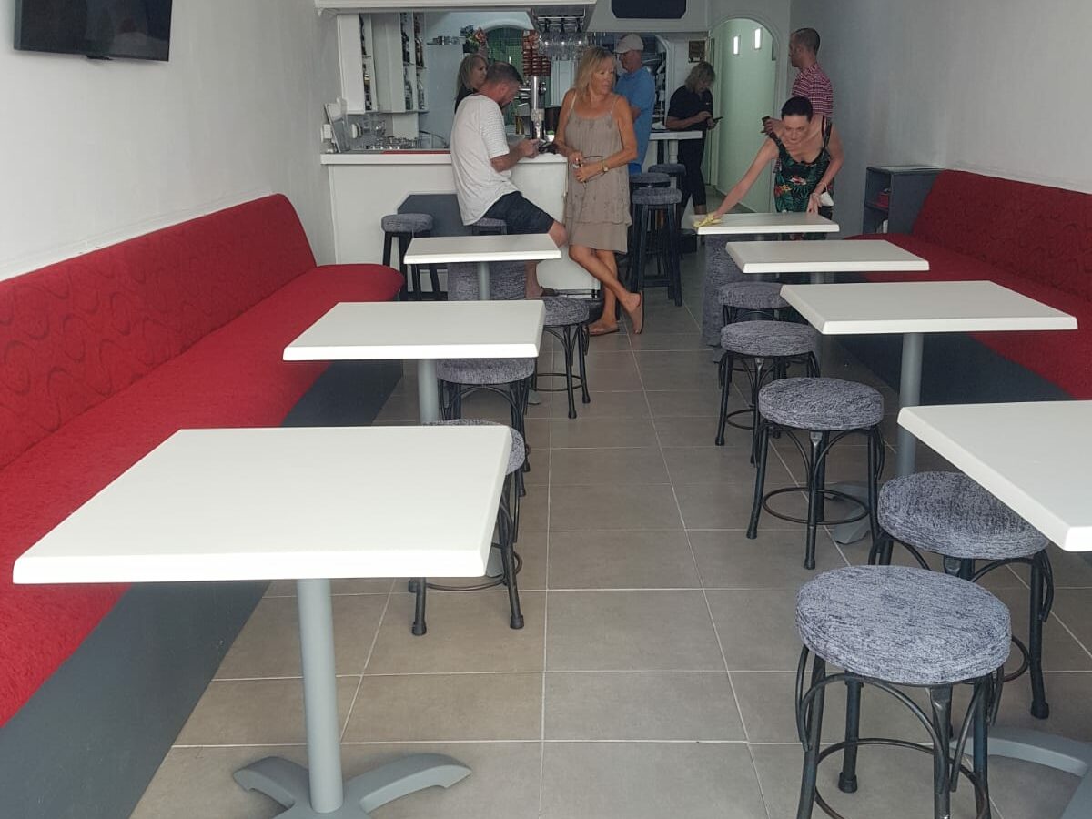 Freehold Bar In Tenerife South