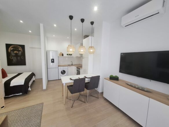 Fully Renovated Studio Apartment In Torviscas Alto, Tenerife