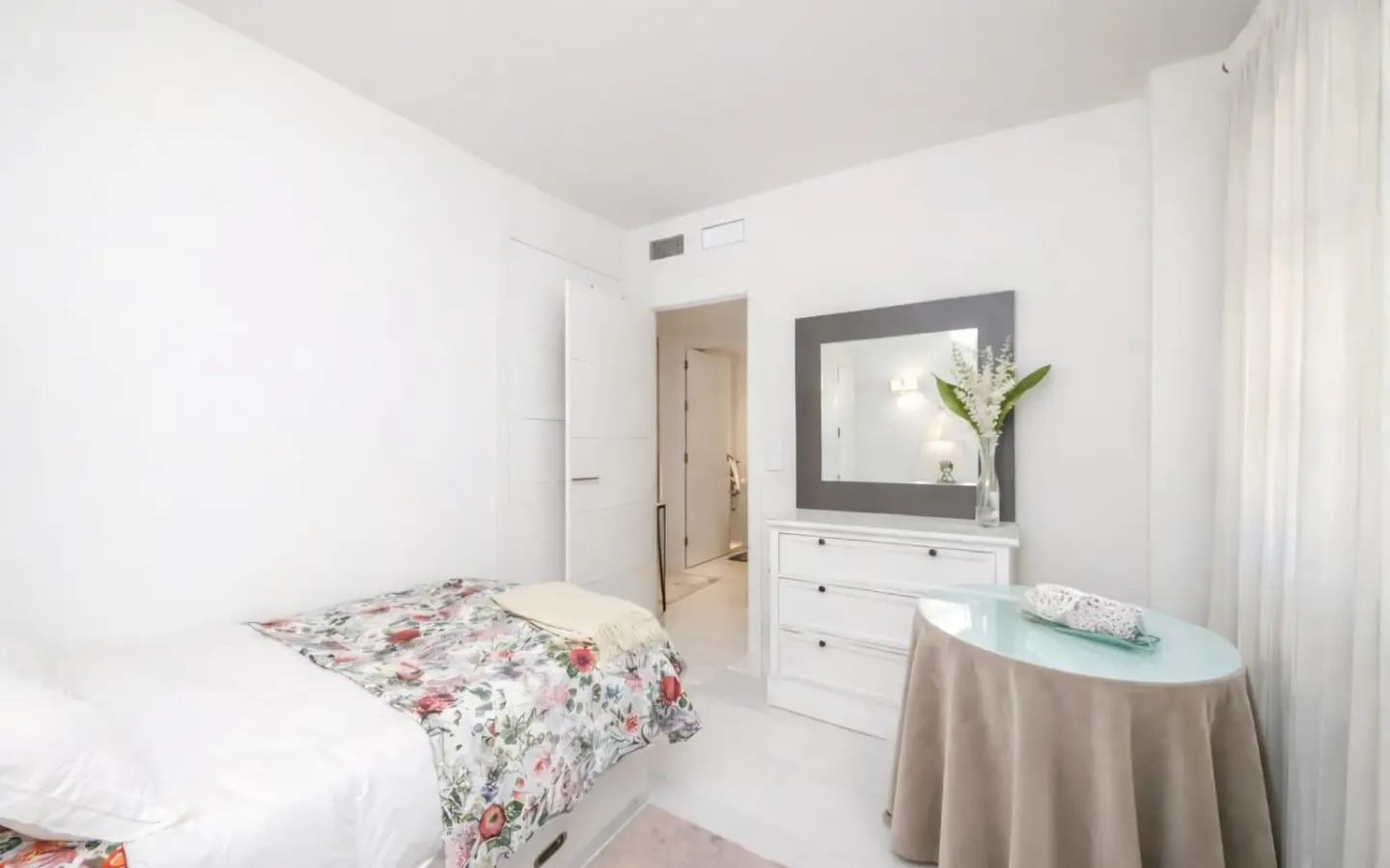 3-bedroom Flat In Finestrat, Spain (254 M²)