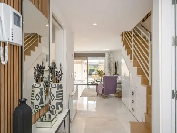 3-bedroom Flat In Finestrat, Spain (254 M²)