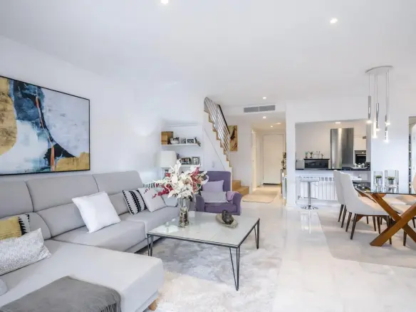 3-bedroom Flat In Finestrat, Spain (254 M²)