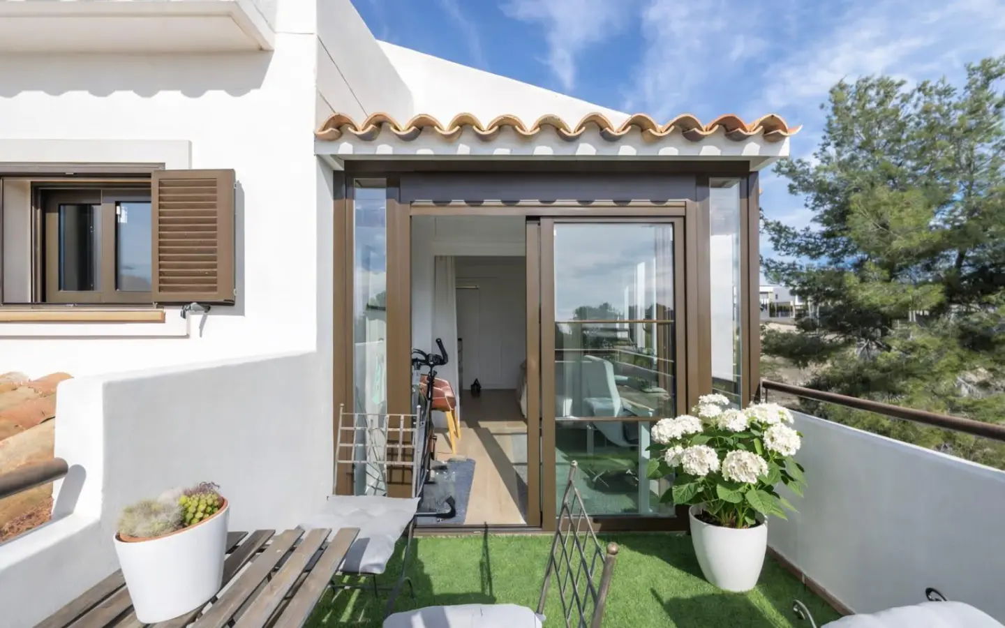 3-bedroom Flat In Finestrat, Spain (254 M²)