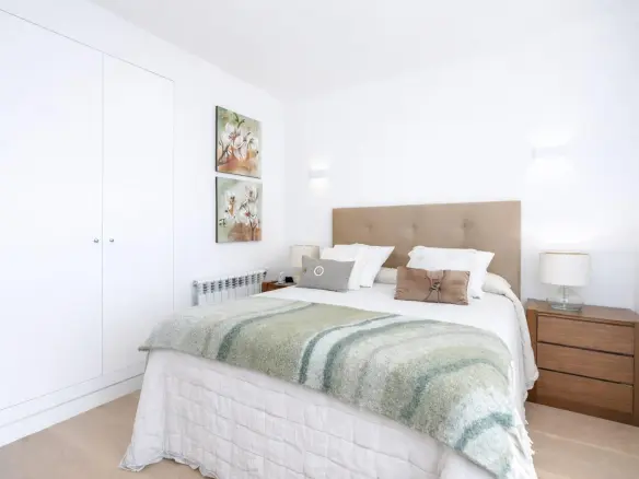 3-bedroom Flat In Finestrat, Spain (254 M²)