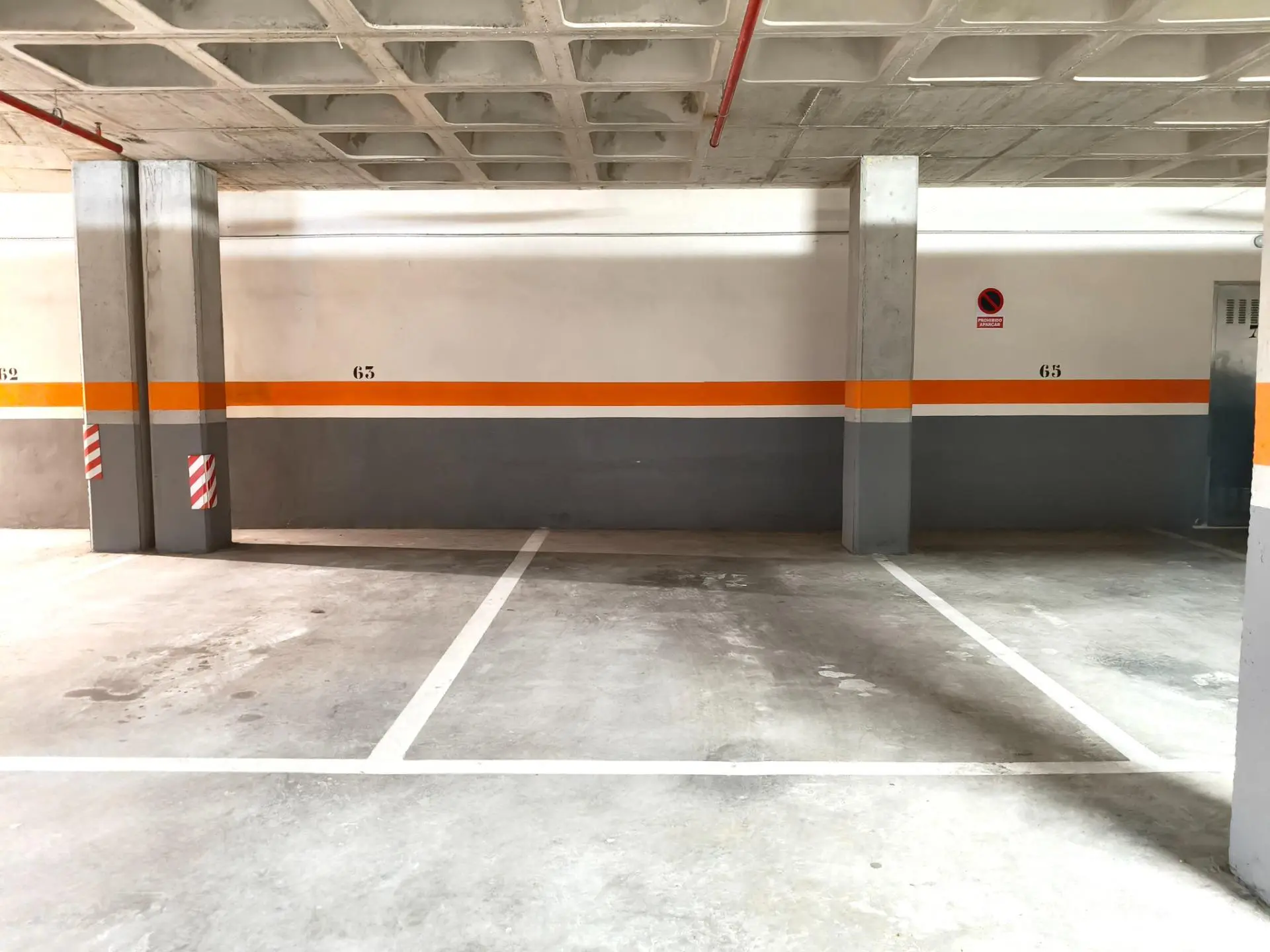 Garage 21 M² In Alicante, Spain