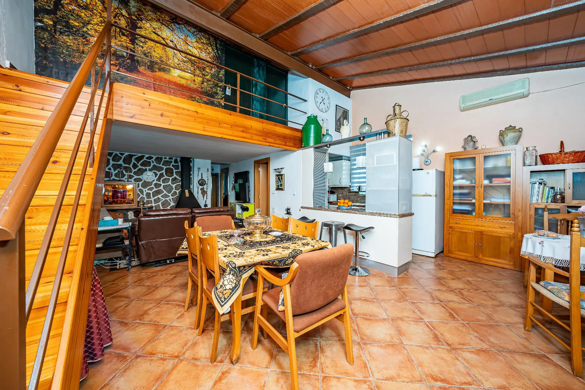 Country House Of 299 M² In Onil, Spain