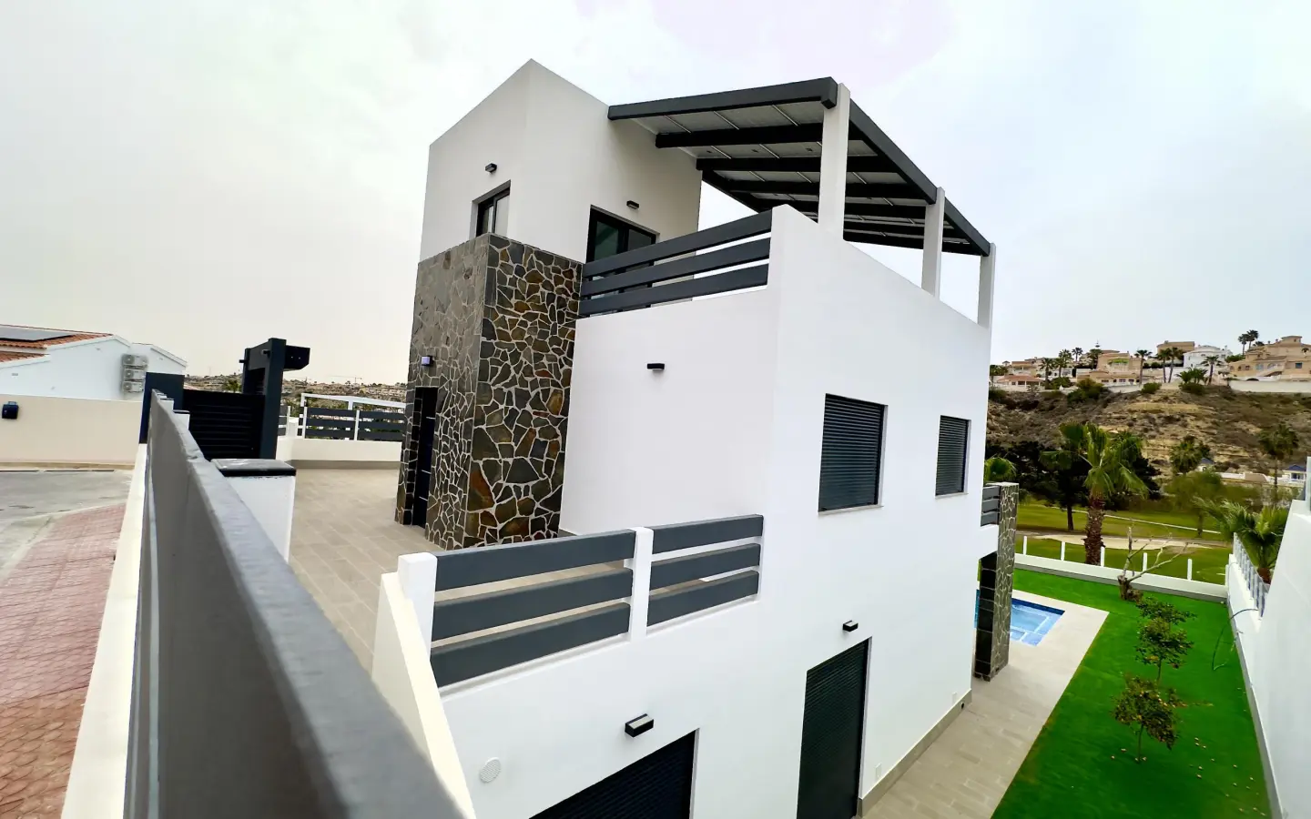 4-bedroom Villa In Rojales, Spain (260 M²)