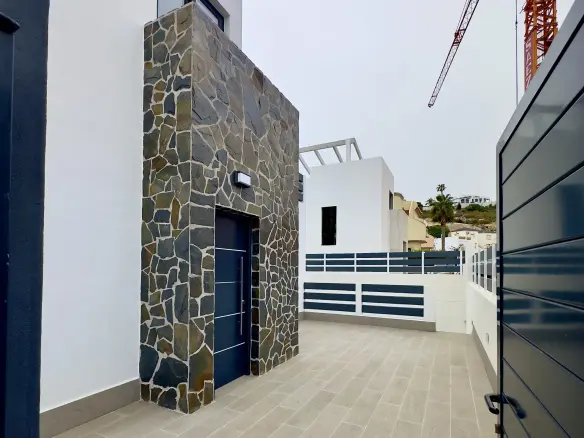 4-bedroom Villa In Rojales, Spain (260 M²)
