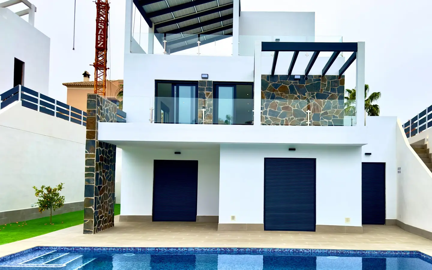 4-bedroom Villa In Rojales, Spain (260 M²)