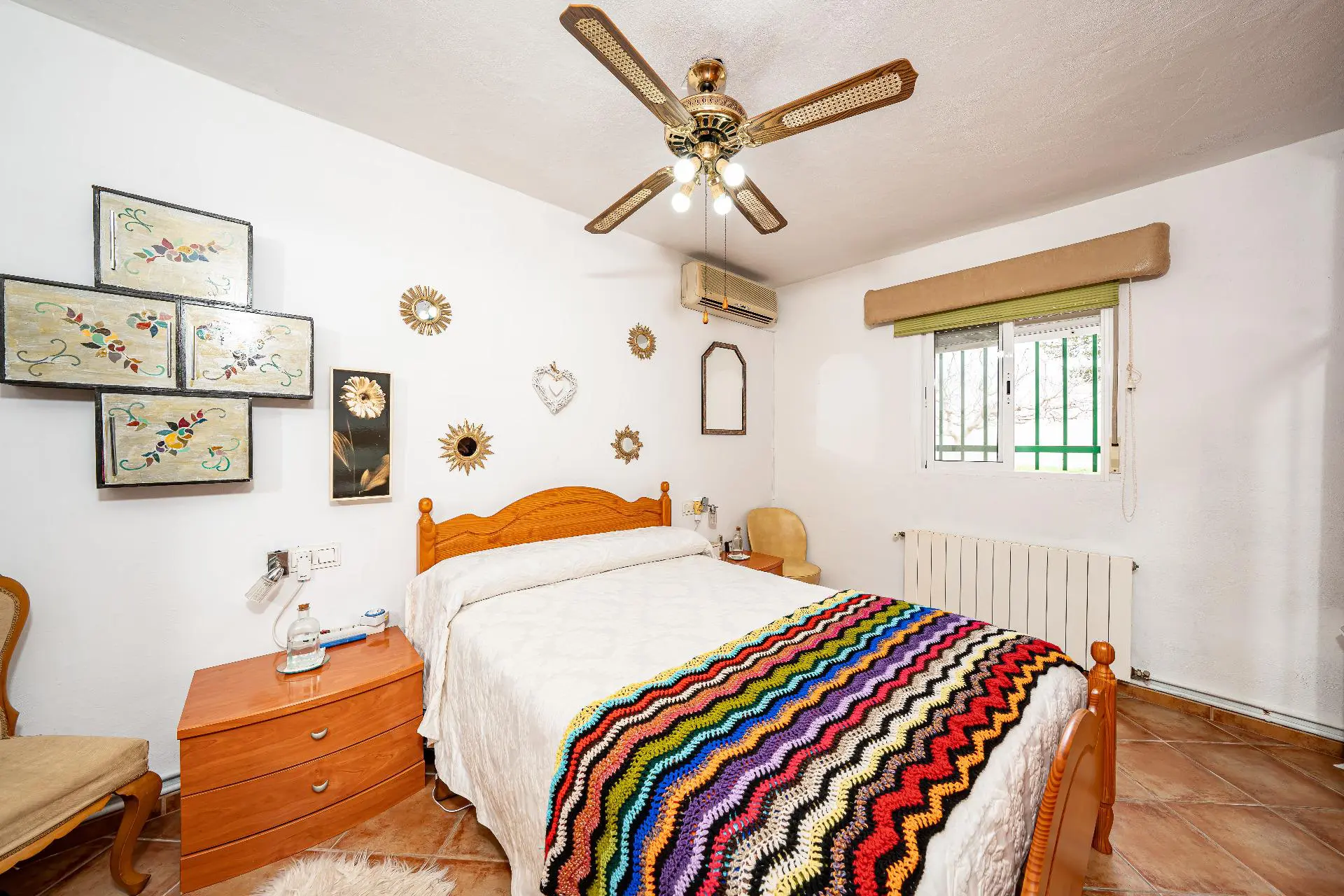 Country House Of 299 M² In Onil, Spain