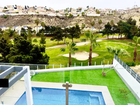 4-bedroom Villa In Rojales, Spain (260 M²)
