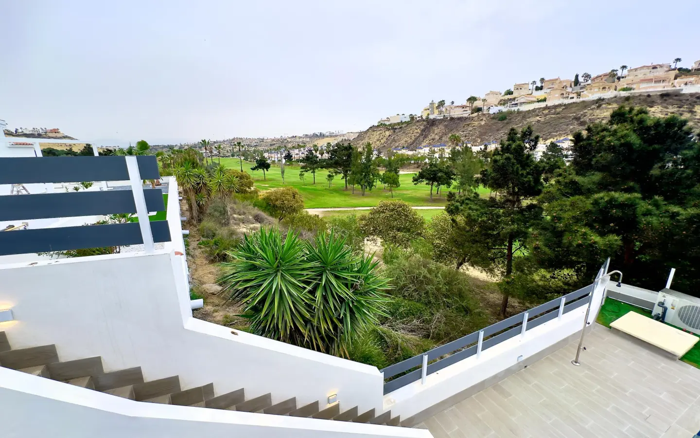 4-bedroom Villa In Rojales, Spain (260 M²)