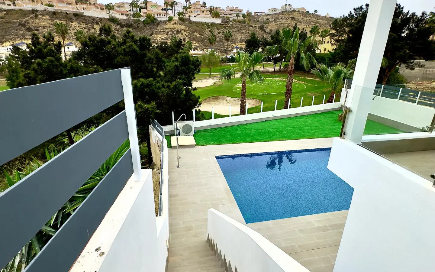 4-bedroom Villa In Rojales, Spain (260 M²)
