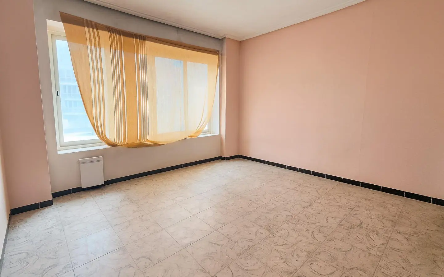 Flat 144 M² In Elche, Spain