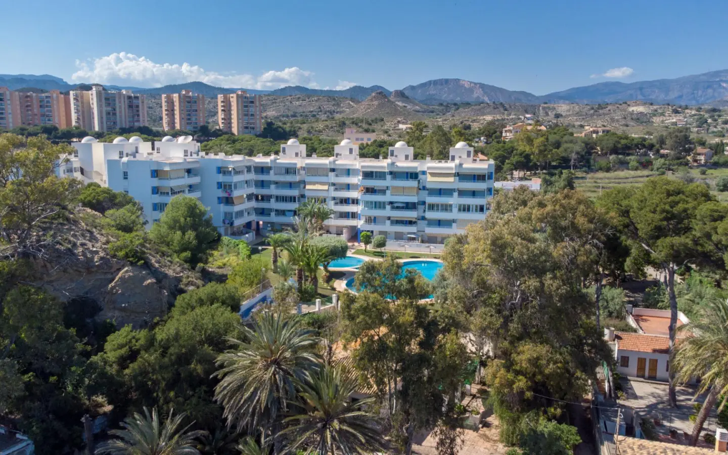 3-bedroom Terraced House In Villajoyosa, Spain (114 M²)