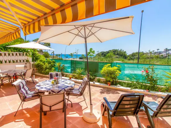 3-bedroom Terraced House In Villajoyosa, Spain (114 M²)