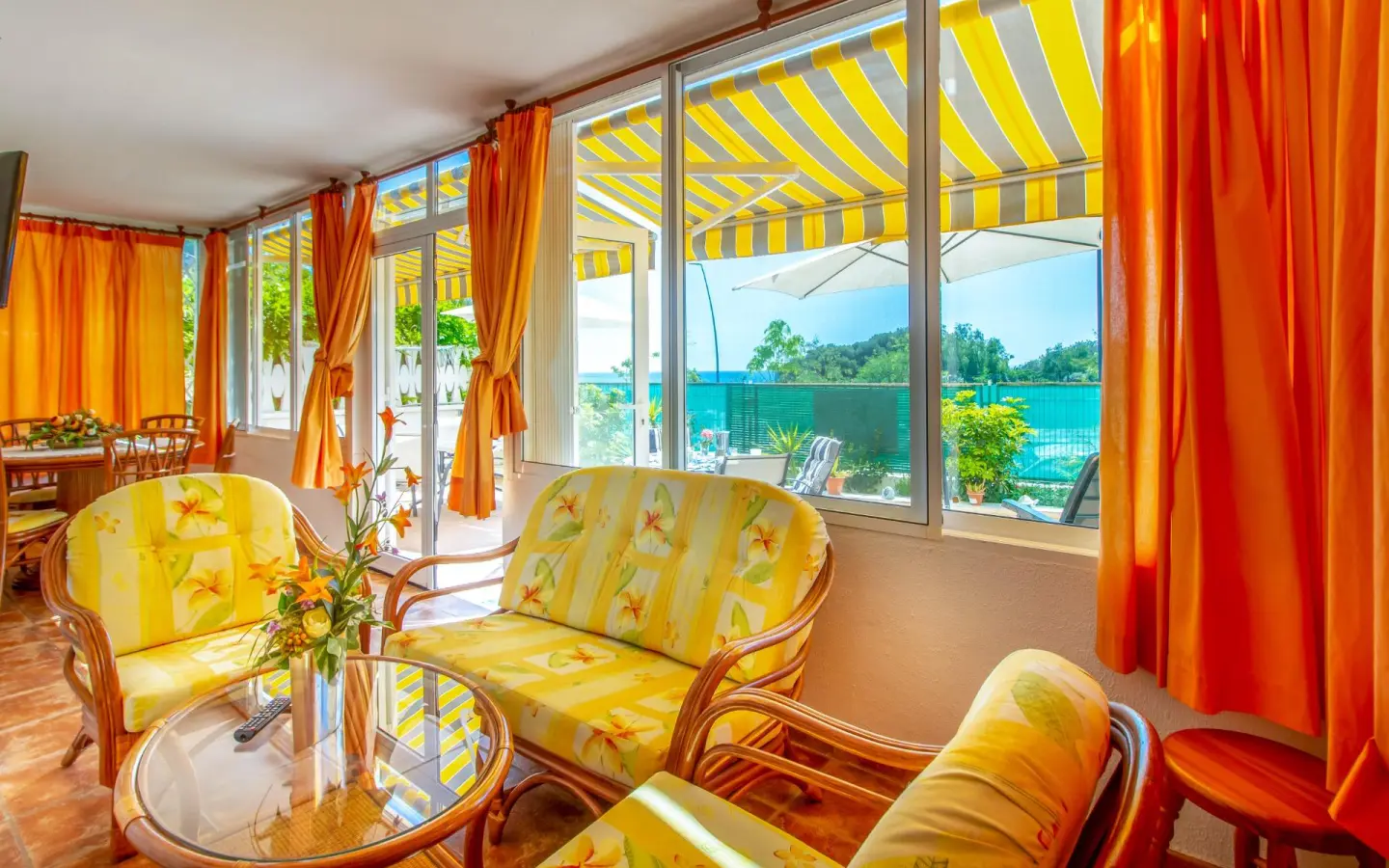 3-bedroom Terraced House In Villajoyosa, Spain (114 M²)