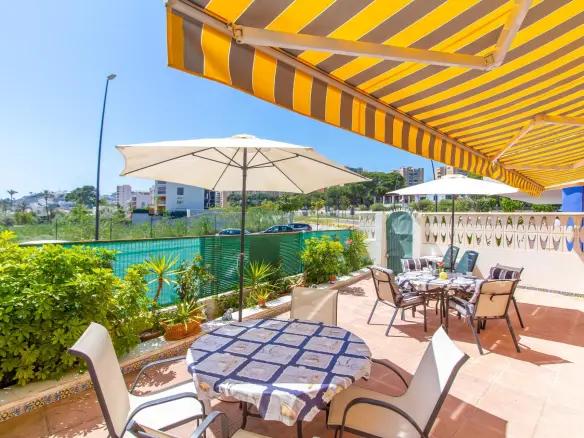 3-bedroom Terraced House In Villajoyosa, Spain (114 M²)