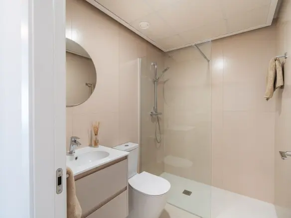 3-bedroom Apartment In Orihuela Costa, Spain (119 M²)