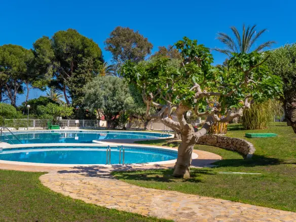 3-bedroom Terraced House In Villajoyosa, Spain (114 M²)