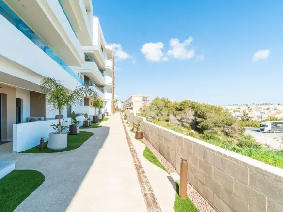 3-bedroom Apartment In Orihuela Costa, Spain (119 M²)