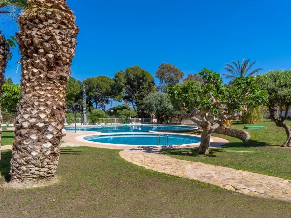 3-bedroom Terraced House In Villajoyosa, Spain (114 M²)