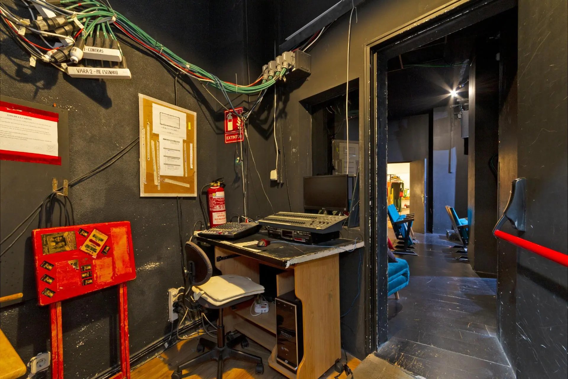 Commercial Unit 512 M² In Madrid, Spain