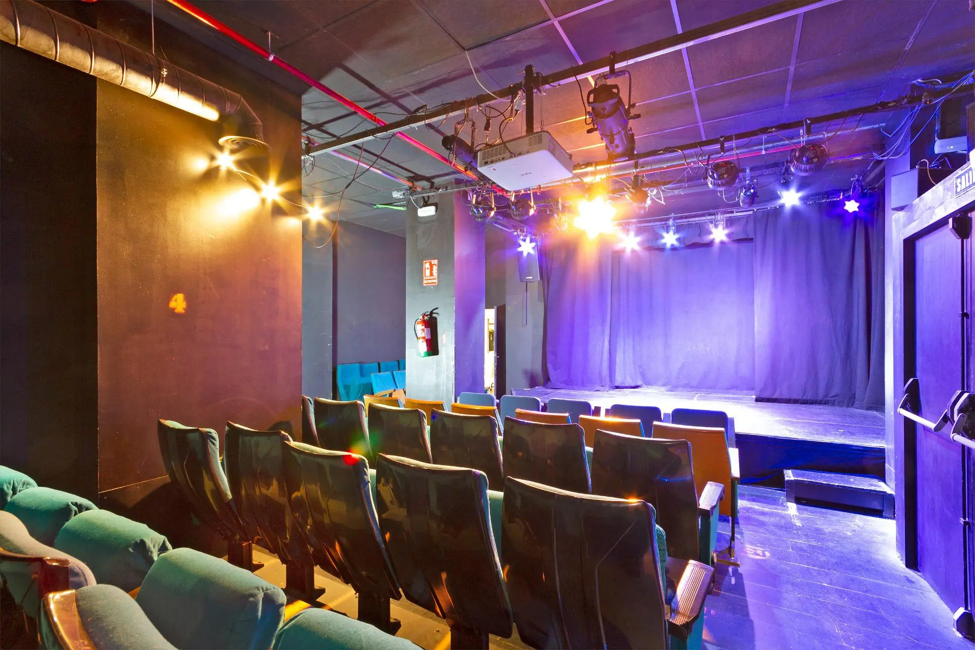 Commercial Unit 512 M² In Madrid, Spain