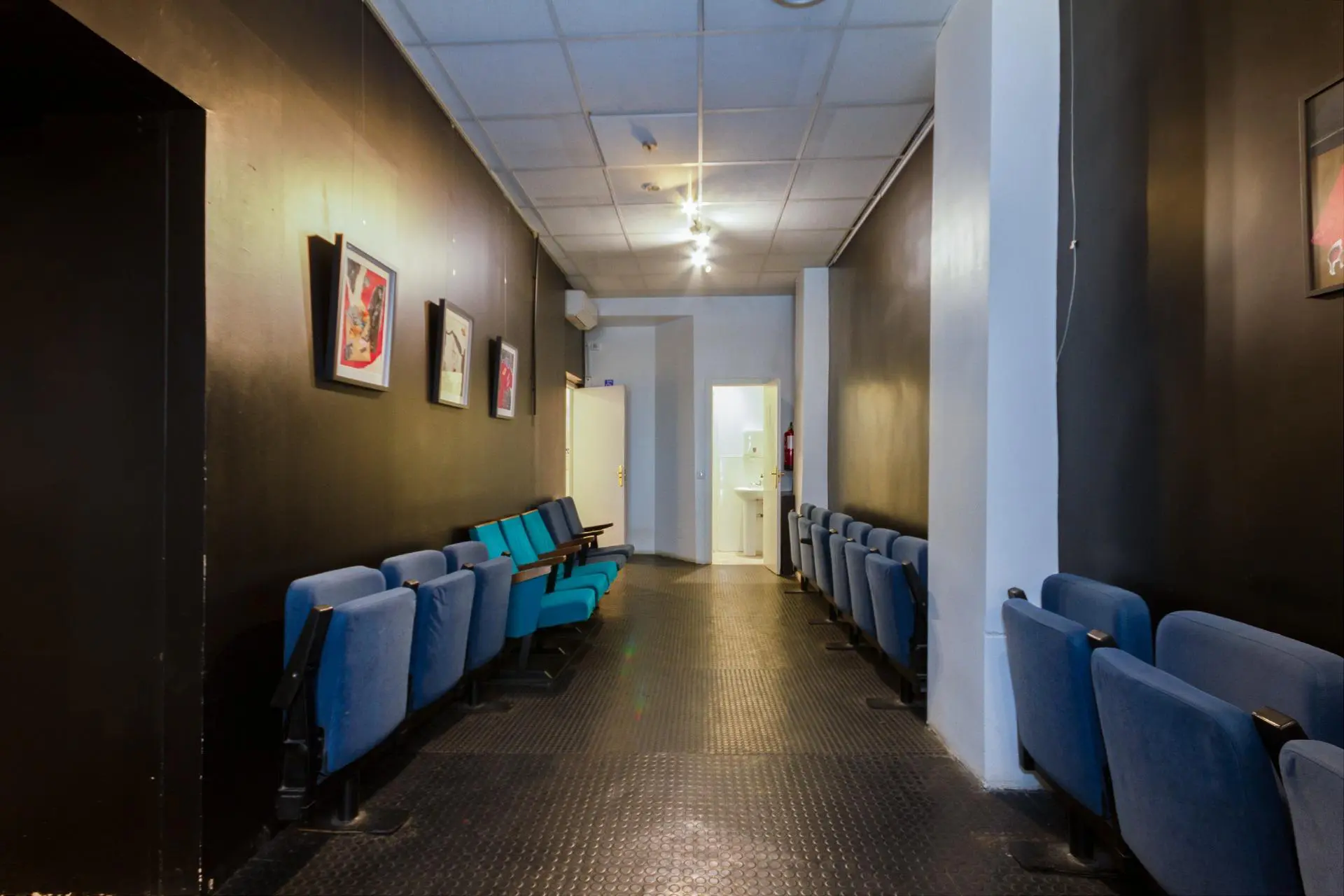 Commercial Unit 512 M² In Madrid, Spain