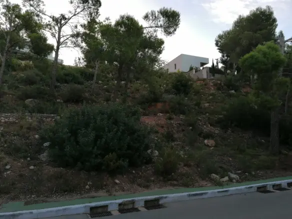 Urban Building Plot In Altea, Spain (909 M² Plot)