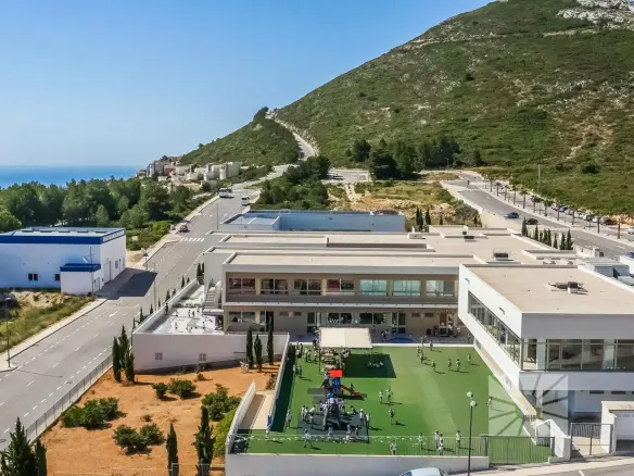 3-bedroom Villa In Benitachell, Spain (569 M²)