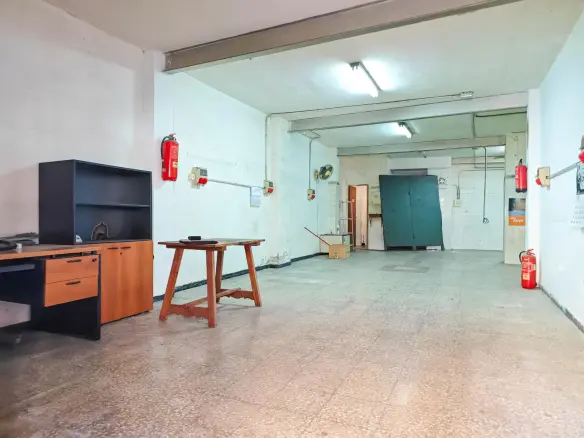 Commercial Unit In Elche, Spain (133 M²)